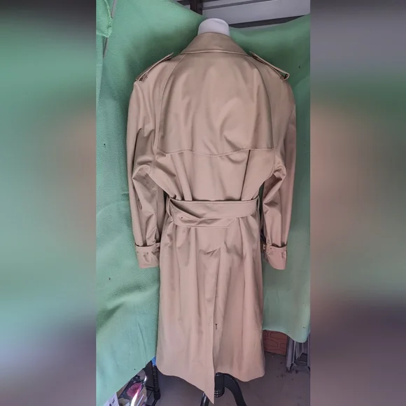 Vintage Burberry Men's Trench Coat - Picture 2 of 12